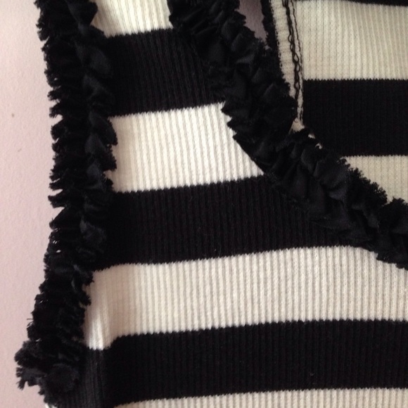 Black and Ecru Striped Tank - Picture 2 of 3