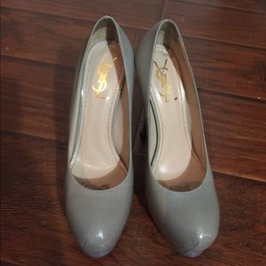 Ysl tribute 2 pumps