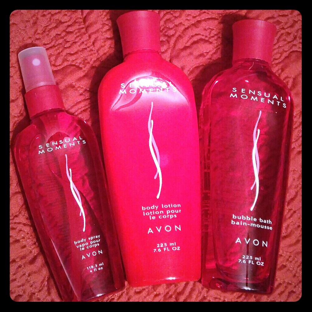 Set of Avon bath and body products.