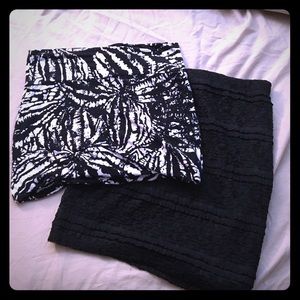 💖 2 Mini Skirts (1 black and white 1 black lace)