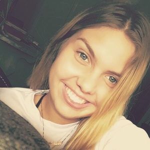 Meet your Posher, Dani