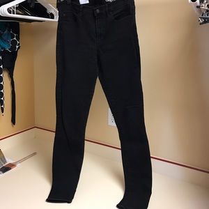 Gap resolution true skinny jeans