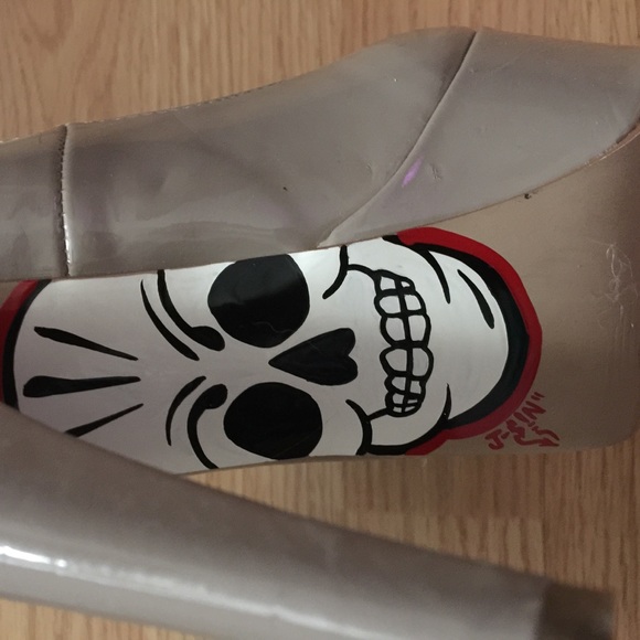 Custom painted Steve Madden heels - Picture 3 of 3
