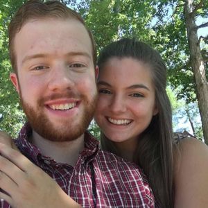 Meet your Posher, Devyn