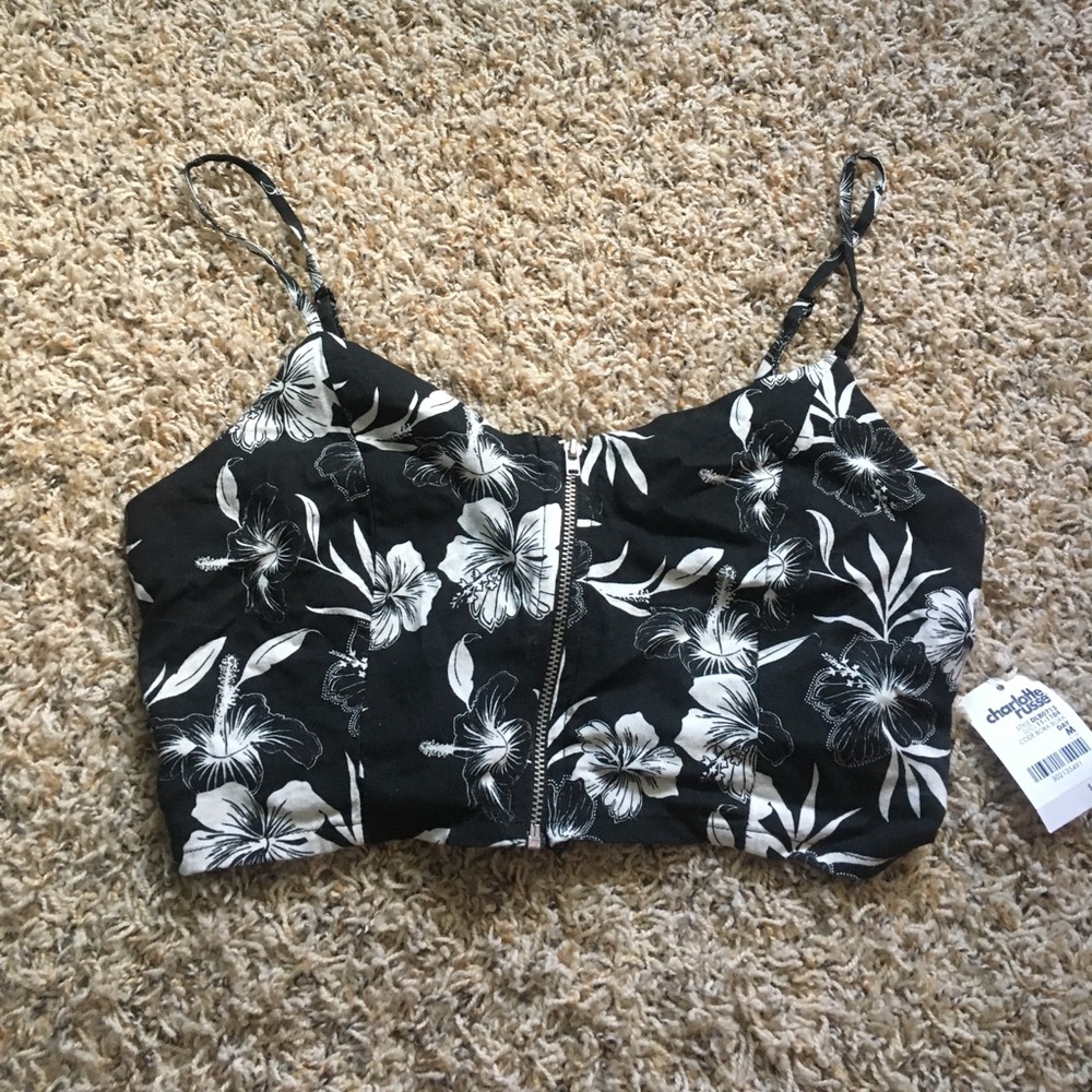 NWT crop top