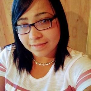 Meet your Posher, Lola vázquez