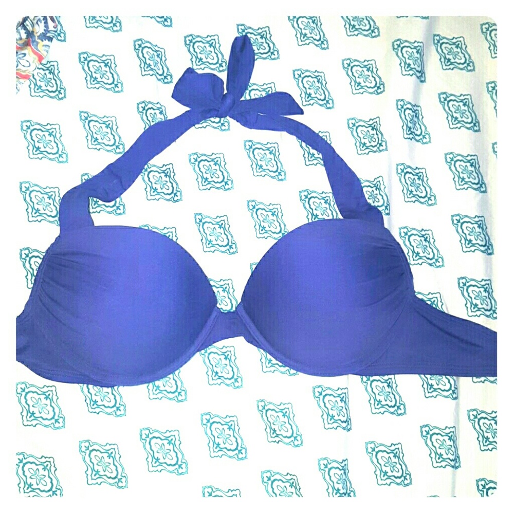 Victoria's Secret bombshell pushup bikini top