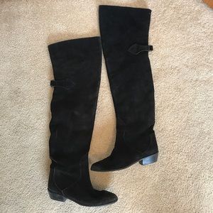 SALE🎉🎉🎉 Thigh high black suede boots