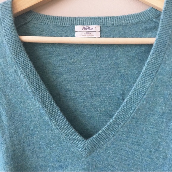 Madewell Wallace Deep V Neck Cashmere Sweater - Picture 2 of 4