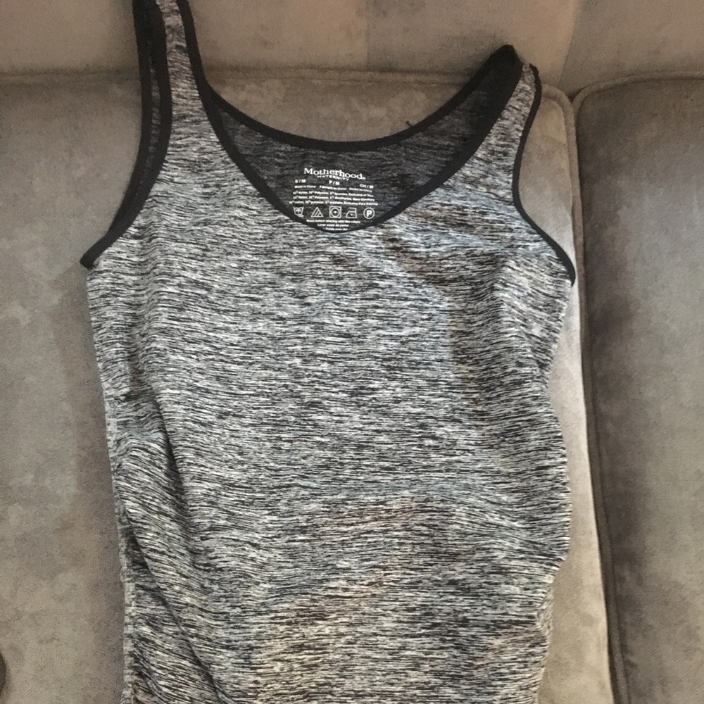 Maternity workout tank top