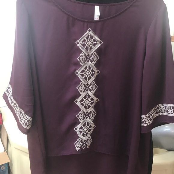 Xhilaration Tops - Gorgeous Lace Embellished Tunic