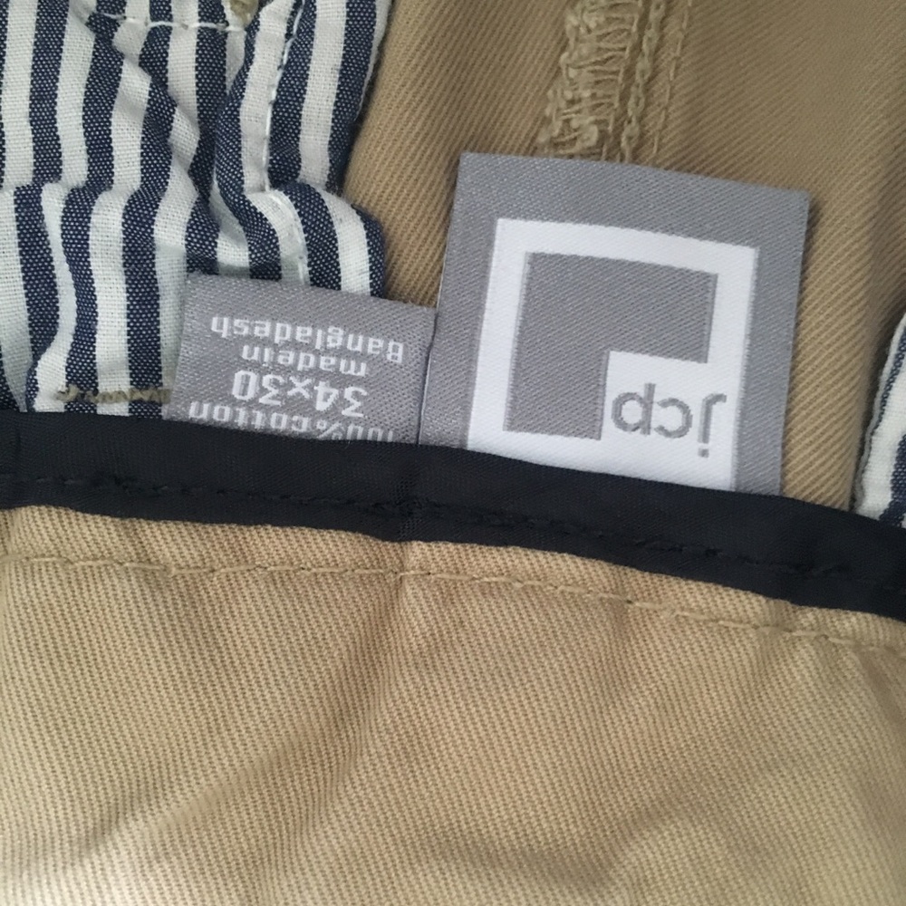 JC PENNY Khaki pants sz 34x30