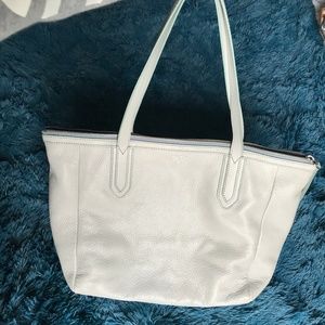 Fossil Tote