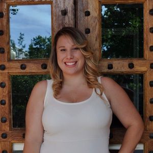 Meet your Posher, Rebecca