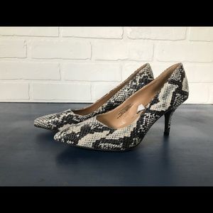 Snakeskin Pumps New