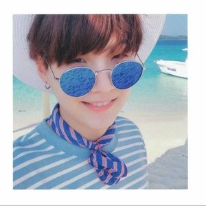 Meet your Posher, Yijing