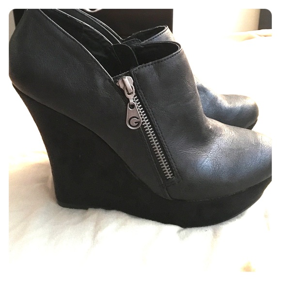 G by Guess Shoes - 💖 Guess Faux Leather Booties!
