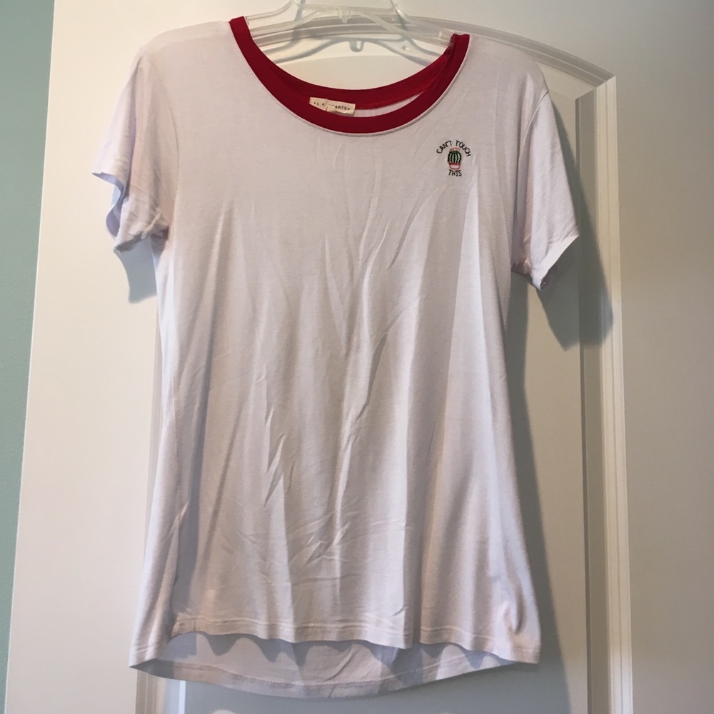 Can't touch this tee❤️