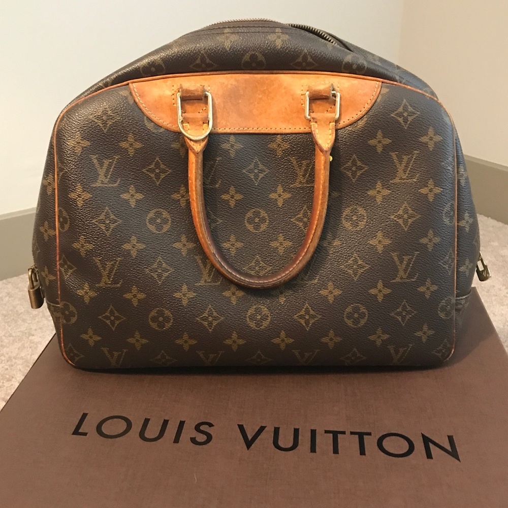 Used LOUIS VUITTON Monogram Trouville bag