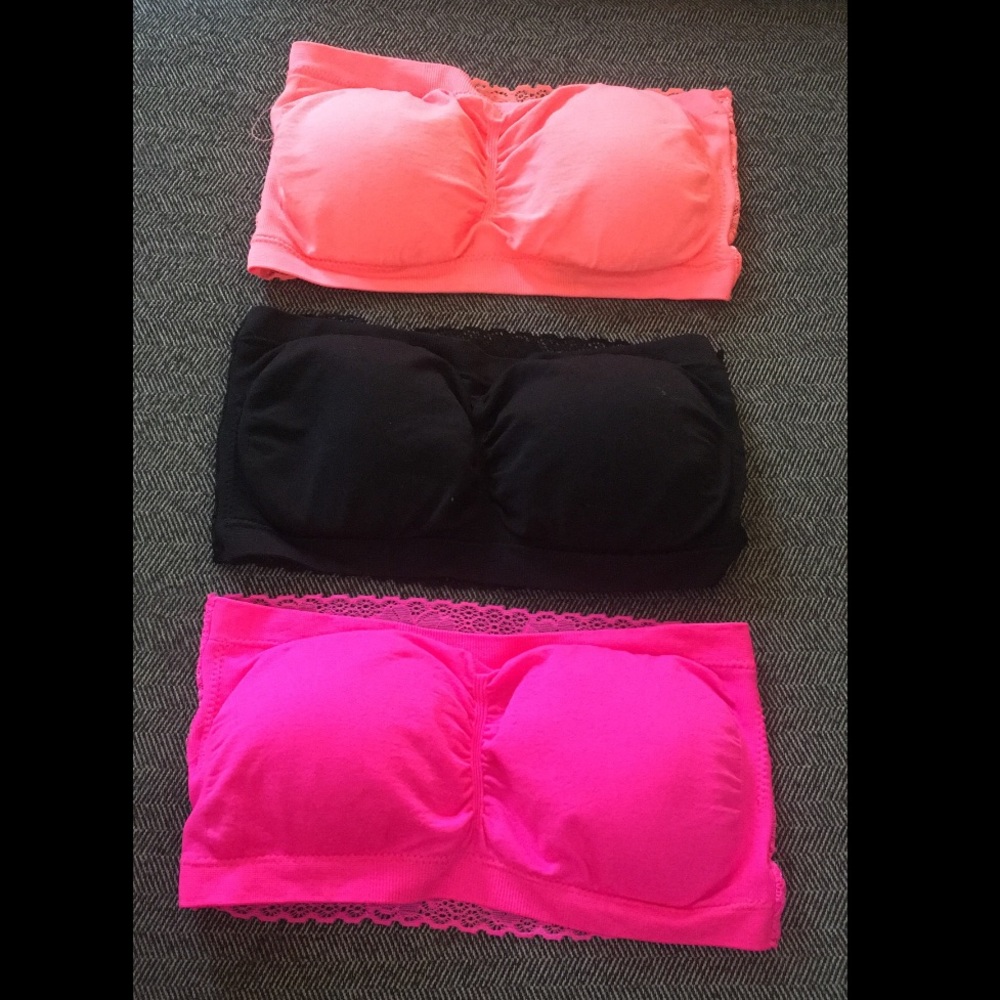 THREE strapless top set