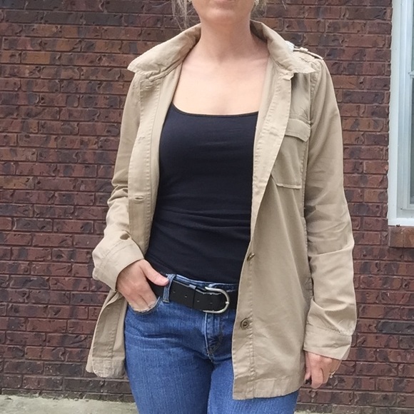 Hooded Utility Jacket - Picture 4 of 7