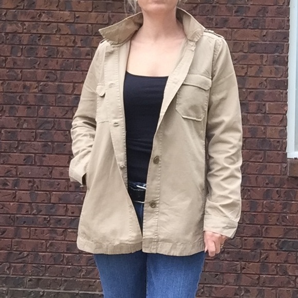 Hooded Utility Jacket - Picture 5 of 7