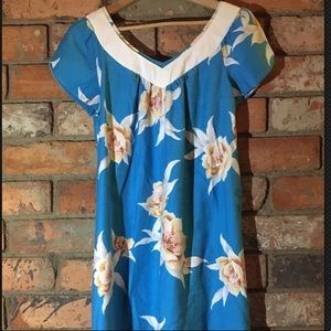 Vtg 70's HILO HATTIE Flower Muu Muu Dress Sz M