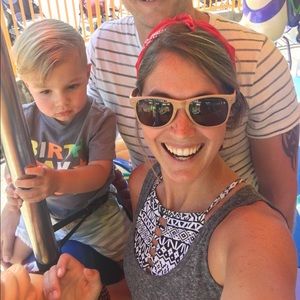 Meet your Posher, Amanda