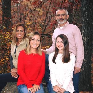 Meet your Posher, Mikki