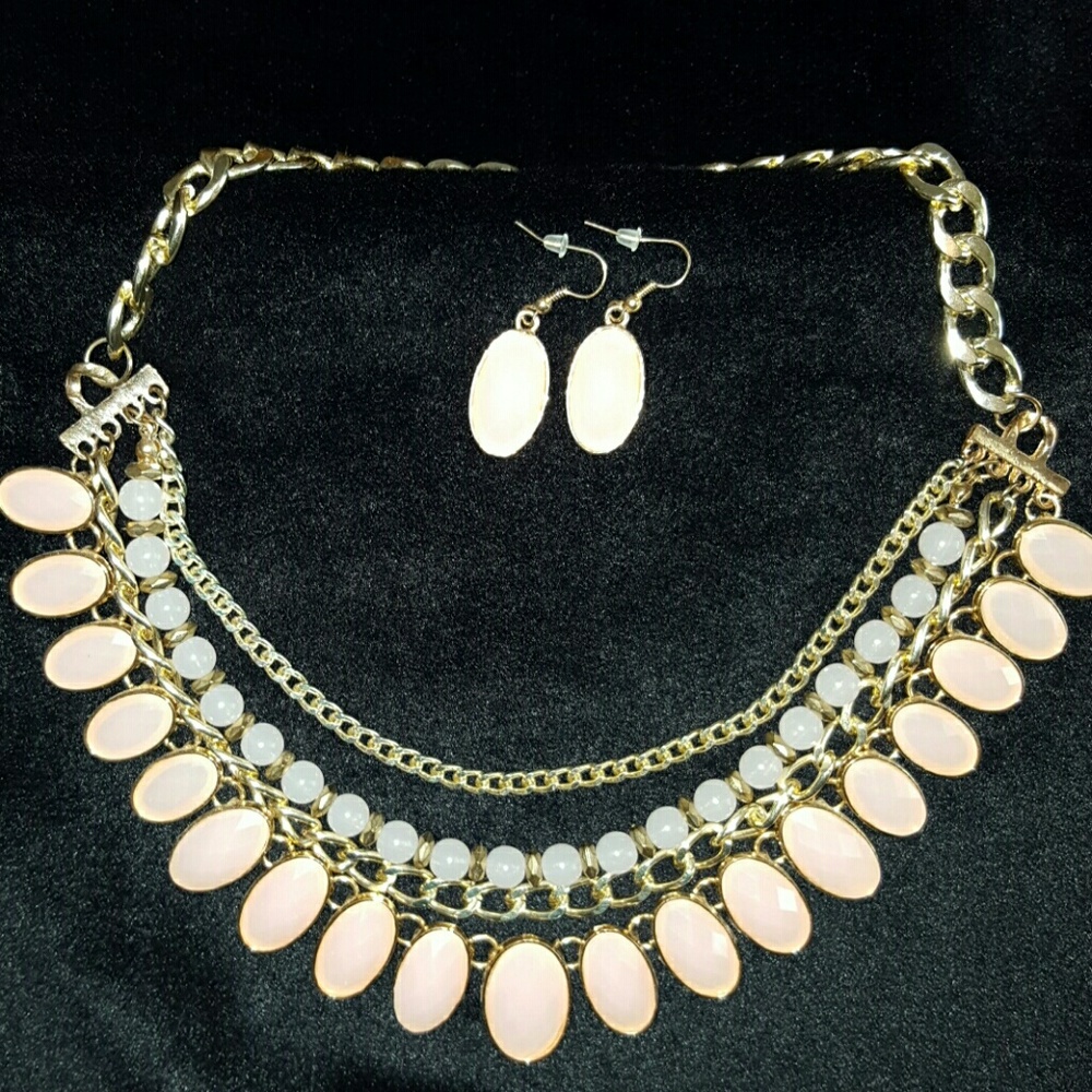 Multistrand pale pink & gold necklace w/ earrings