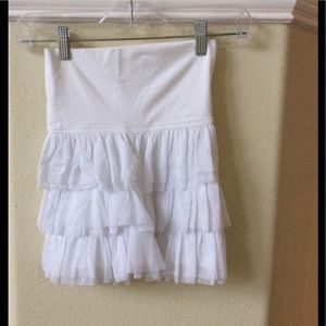 White ruffled skirt for girls