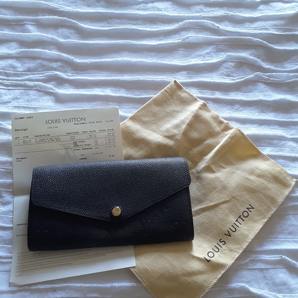 Louis Vuitton Wallet - 100% AUTHENTIC