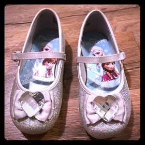 Disney Frozen dress shoes