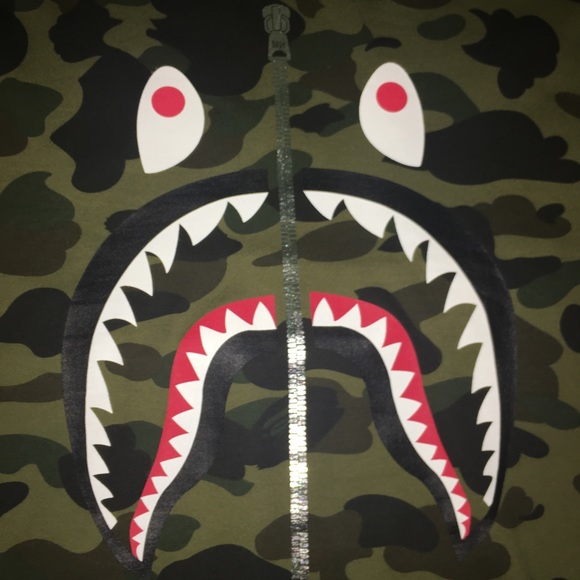 Bape shark tee - Picture 2 of 4