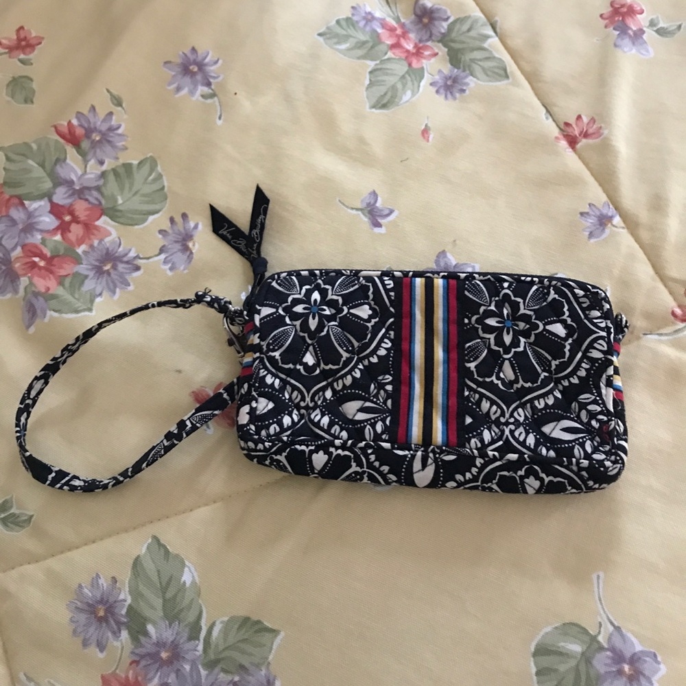 Vera Bradley Barcelona print. (Retired)