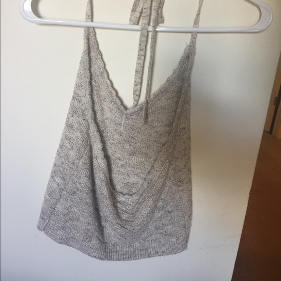 Crop top - Picture 2 of 3