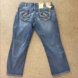 Silver brand Suki capris size 16