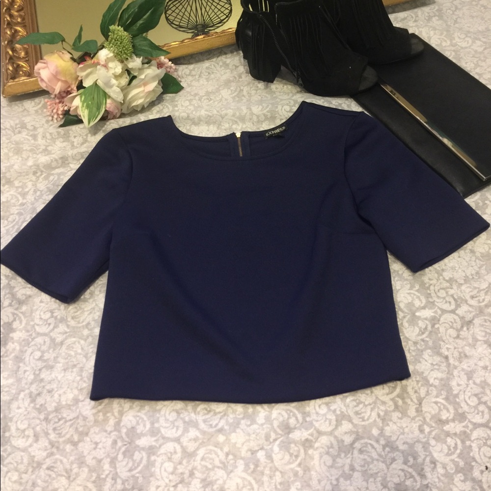 Express crop top nwot