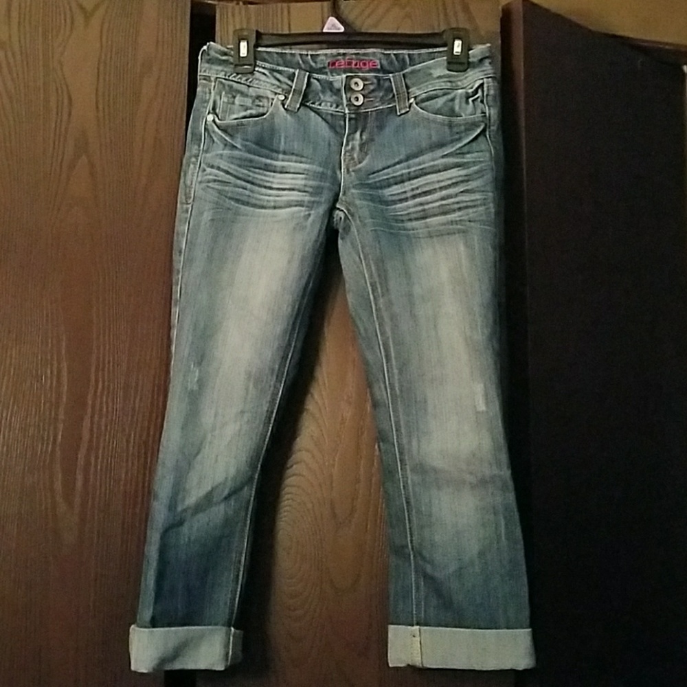 refuge cuffed capri pants