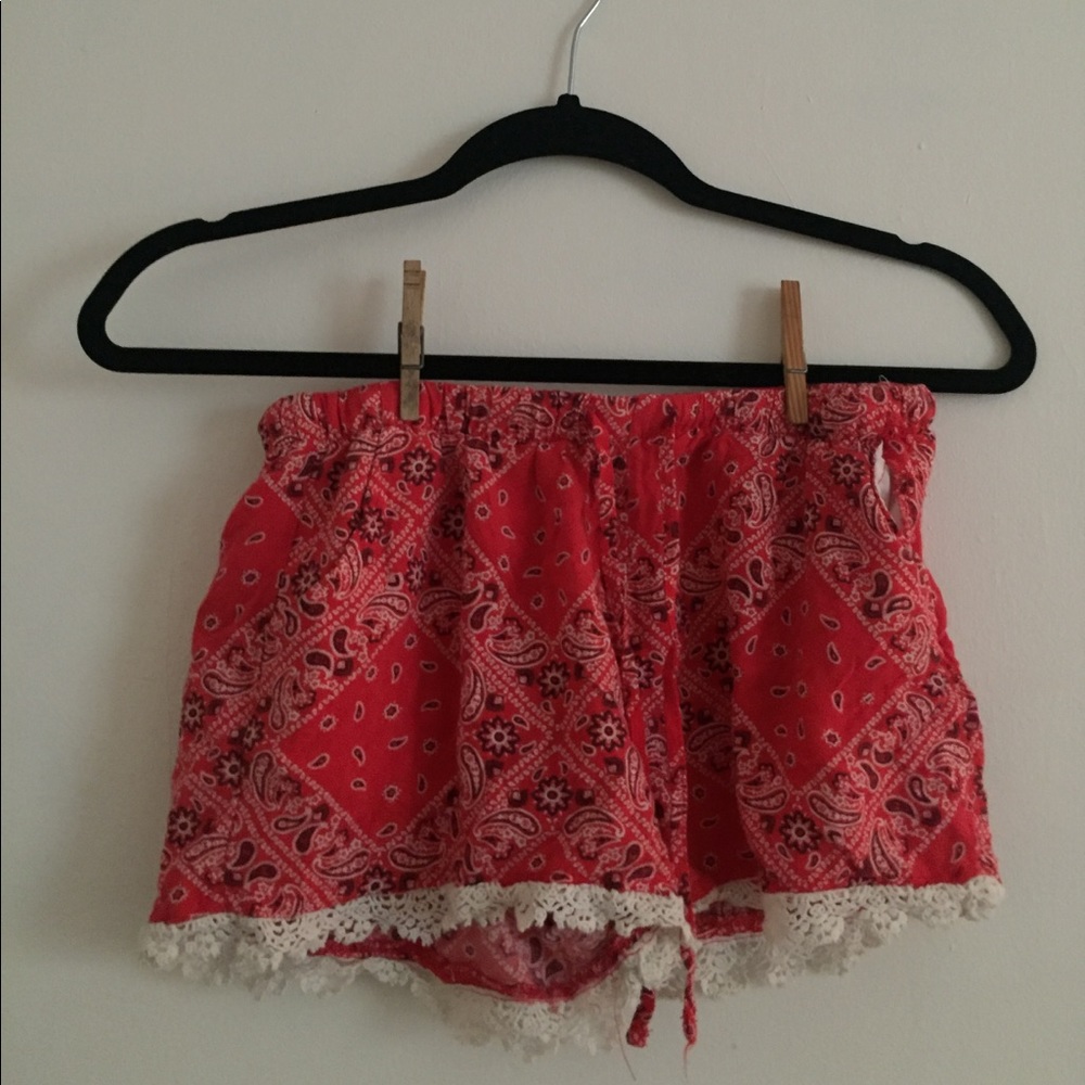 Patterned shorts