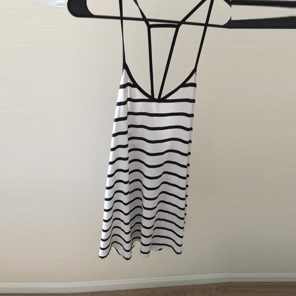 Stripped strapless beach dress