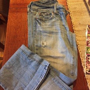 American Eagle Slim bootcut jeans size 4s