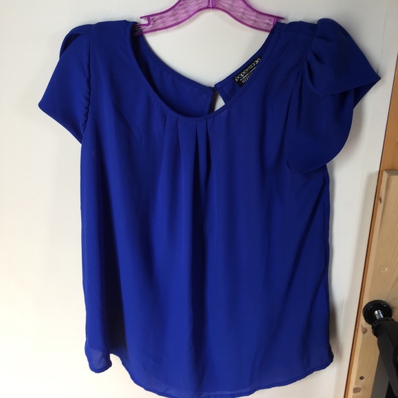 Papermoon Tops - Tulip sleeve Papermoon Blouse