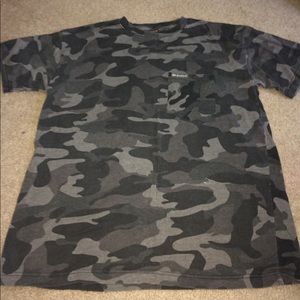 Black and gray camouflage t shirt