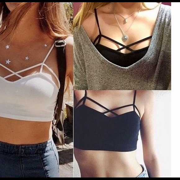 Black bra top/bralette🖤 ONLY 2 LEFT!! - Picture 2 of 5