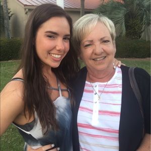 Meet your Posher, Nannette