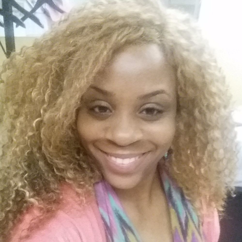 Meet your Posher, Charlene