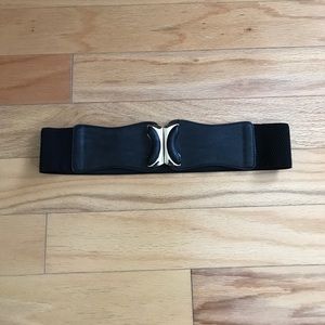 Stretchy black belt