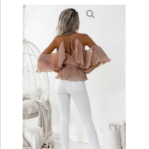 🏄🏽‍♀️Venus Blush Ruffle Top 🏖 Summer Sale - Picture 3 of 8