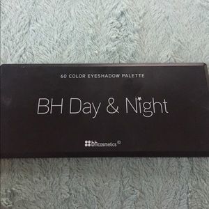 60 color BH Cosmetics eyeshadow palette